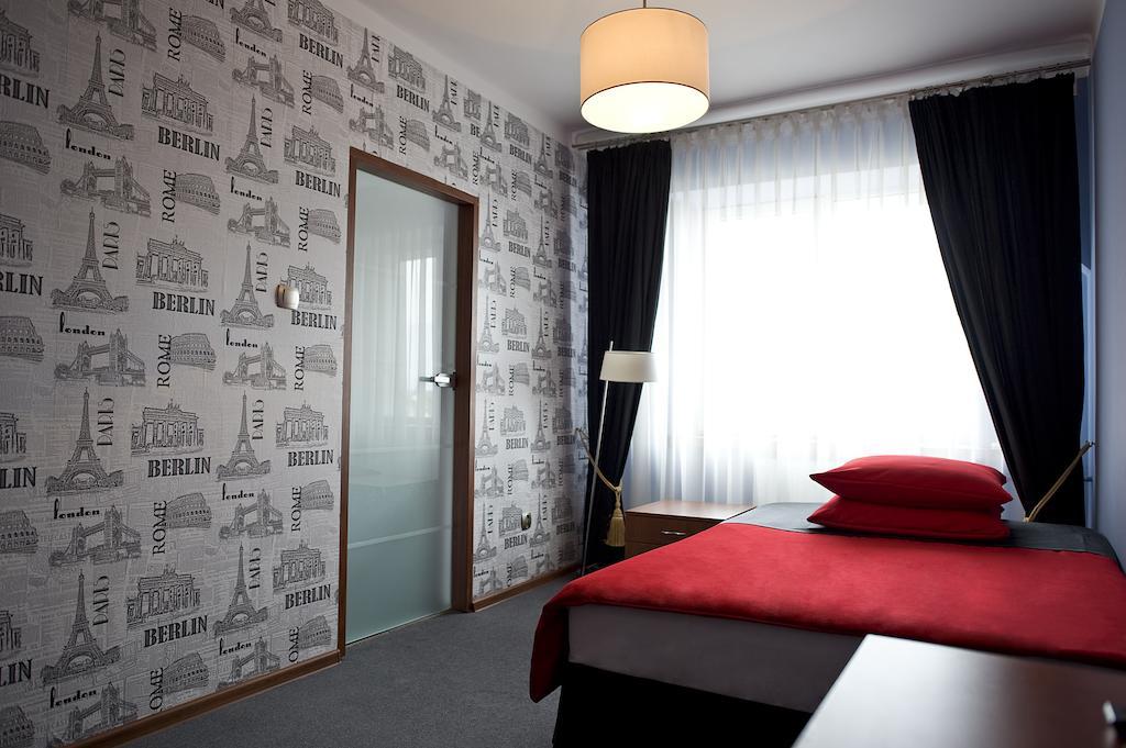 Hotel Korona Lukow Room photo