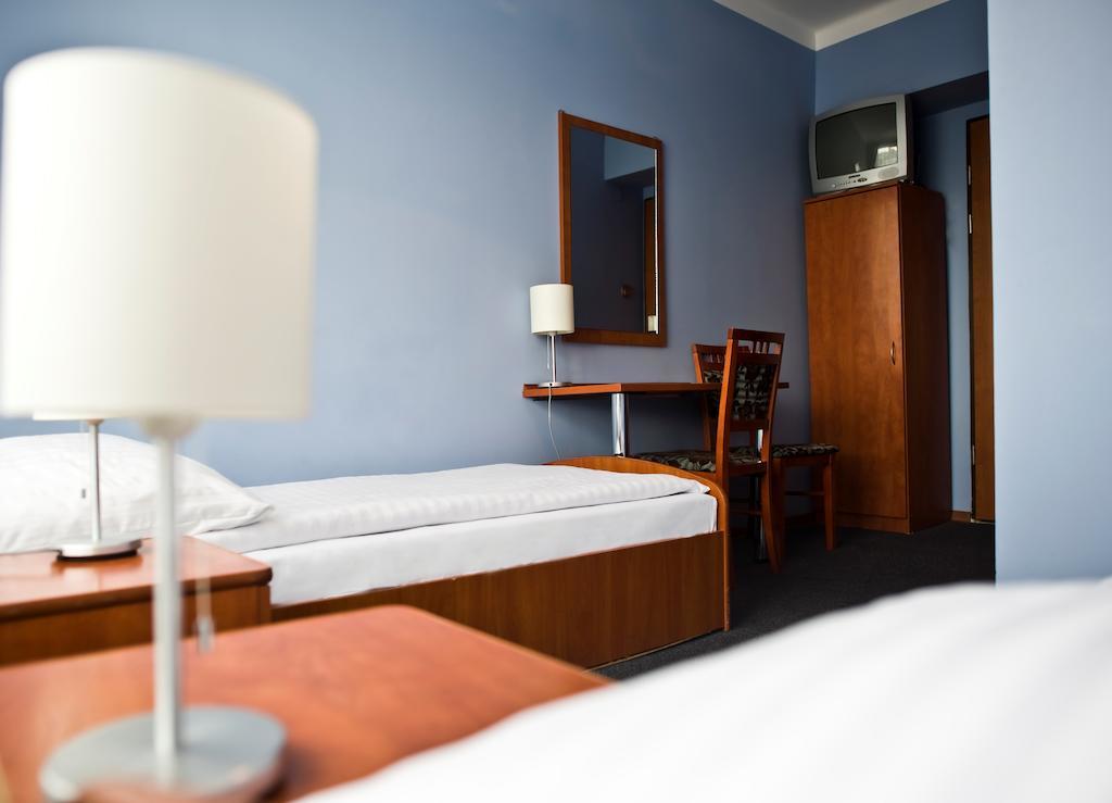 Hotel Korona Lukow Room photo